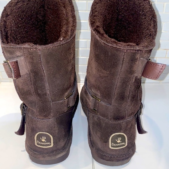Bearpaw 💯 chocolate brown suede boots with wool blend lining. Size 8. - Picture 5 of 14